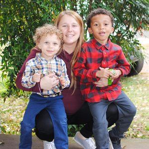 Meet your Posher, Devin